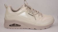 Skechers nr 7583 prijs 89,95 (uitneembaar voetbed)